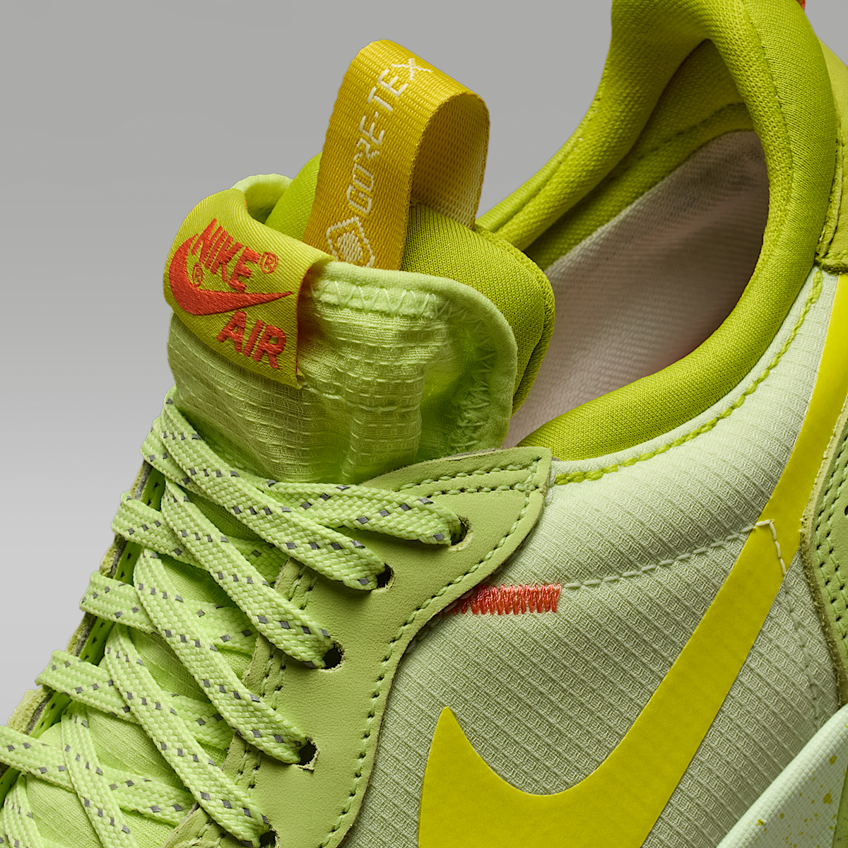 Air 1 Element Low A/T Men's Shoes