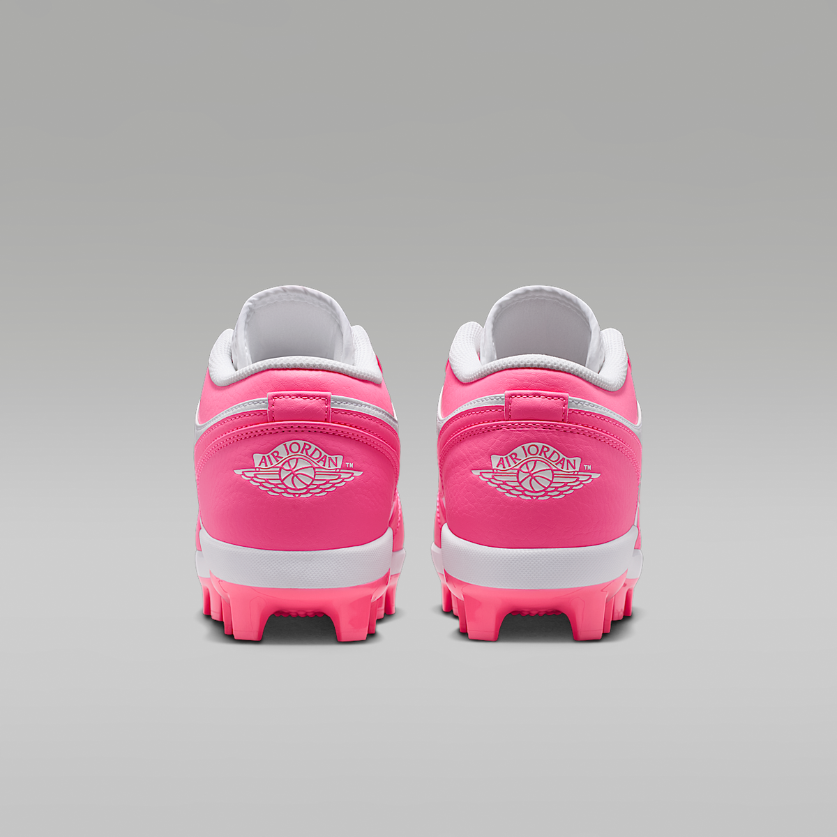 1 Retro MCS Low Men's Baseball Cleats
