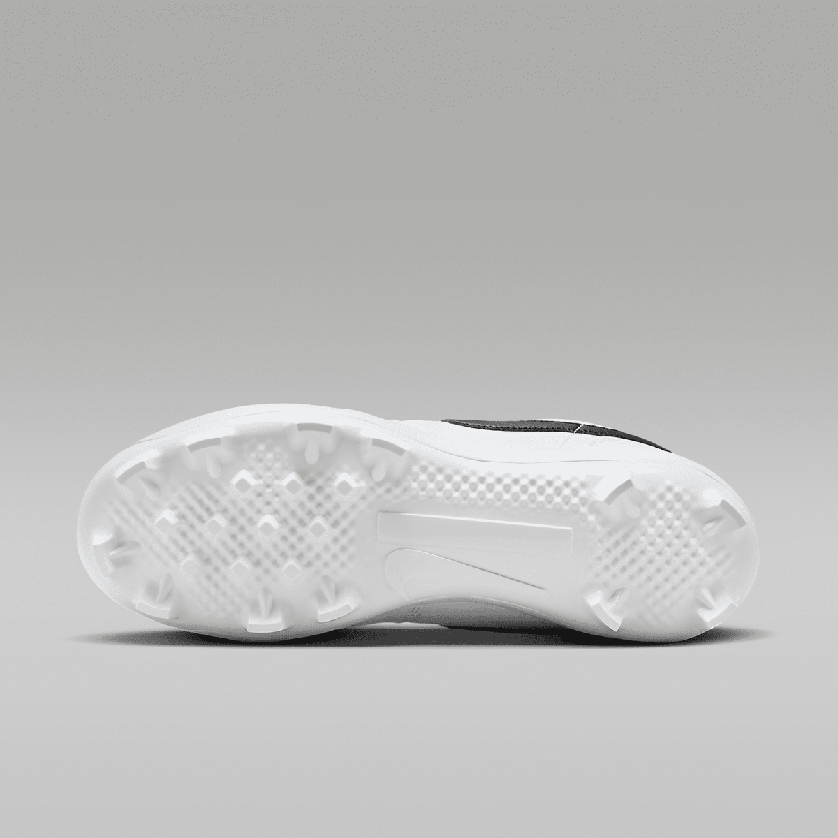 1 Retro MCS Low Men's Baseball Cleats