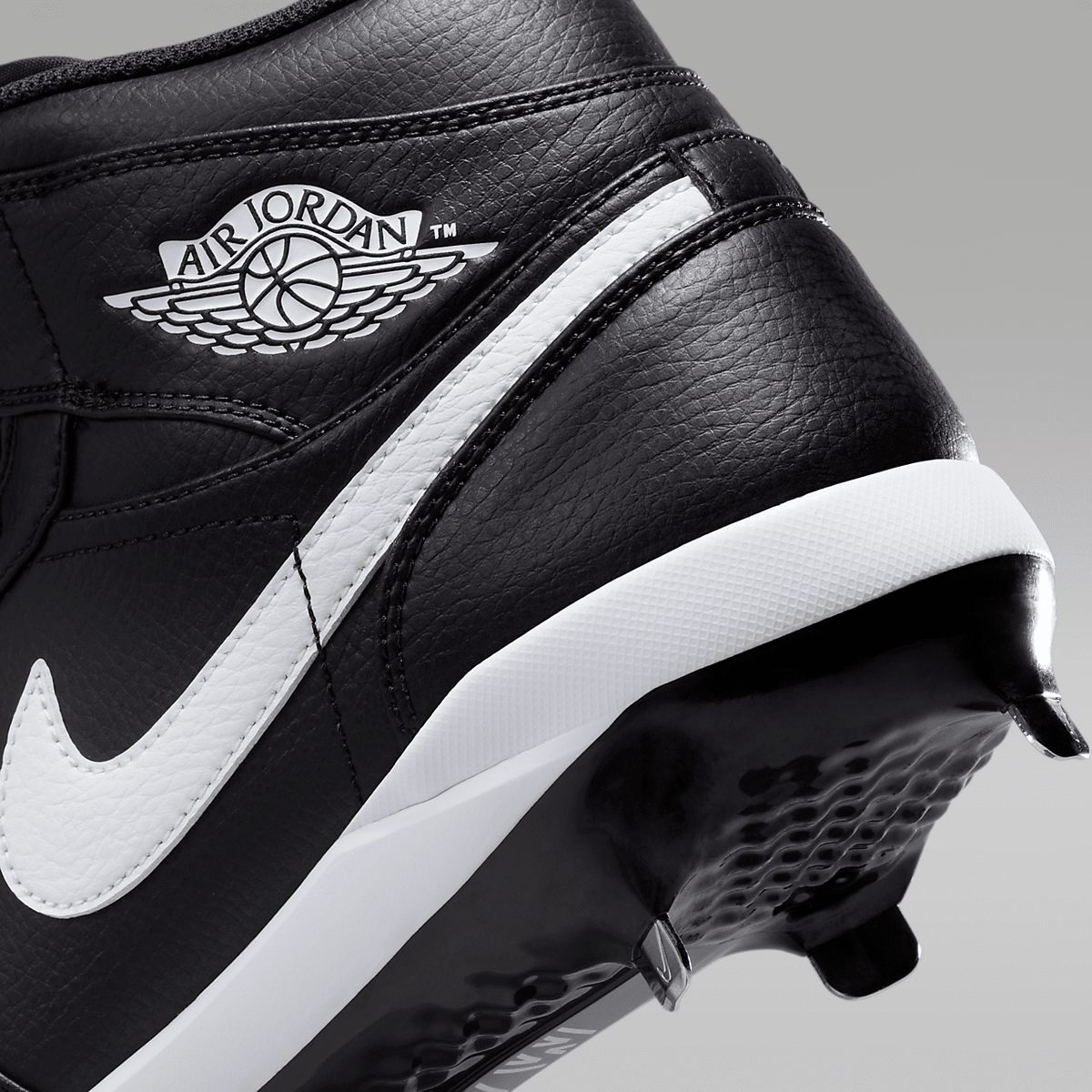 1 Retro Metal Men's Baseball Cleats