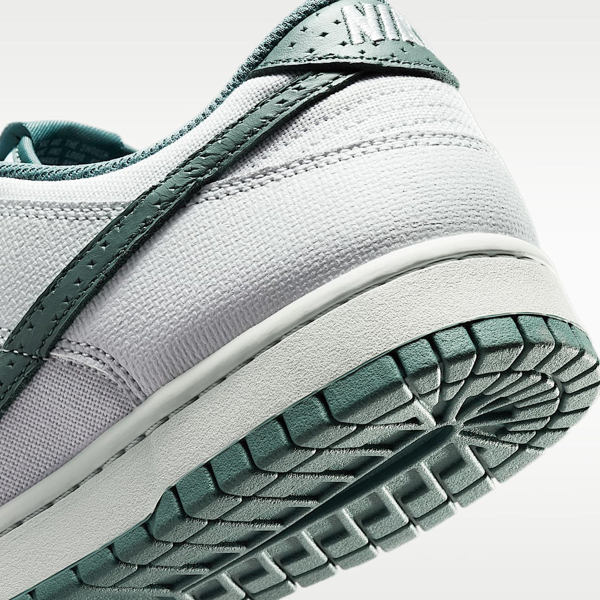 Dunk Low Retro Men's Shoes