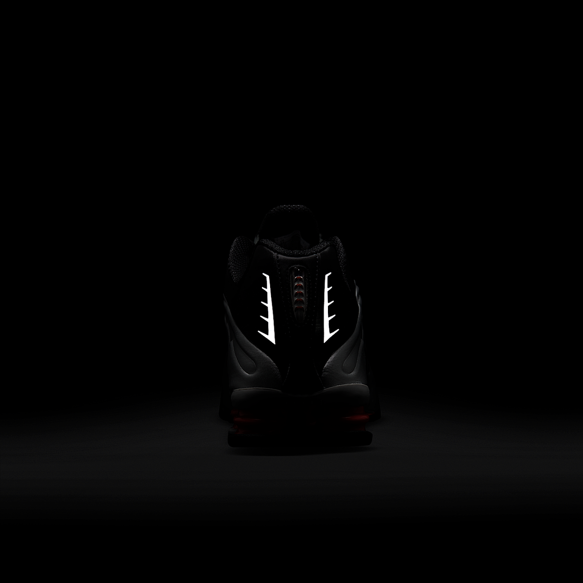 Shox R4 Men's Shoes