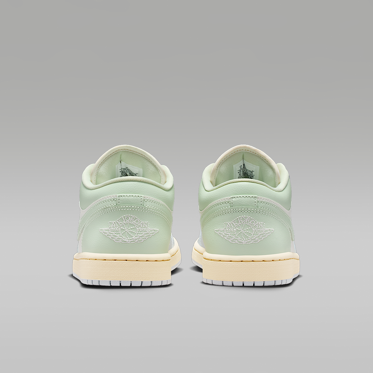 Air Jordan 1 Low Women's Shoes