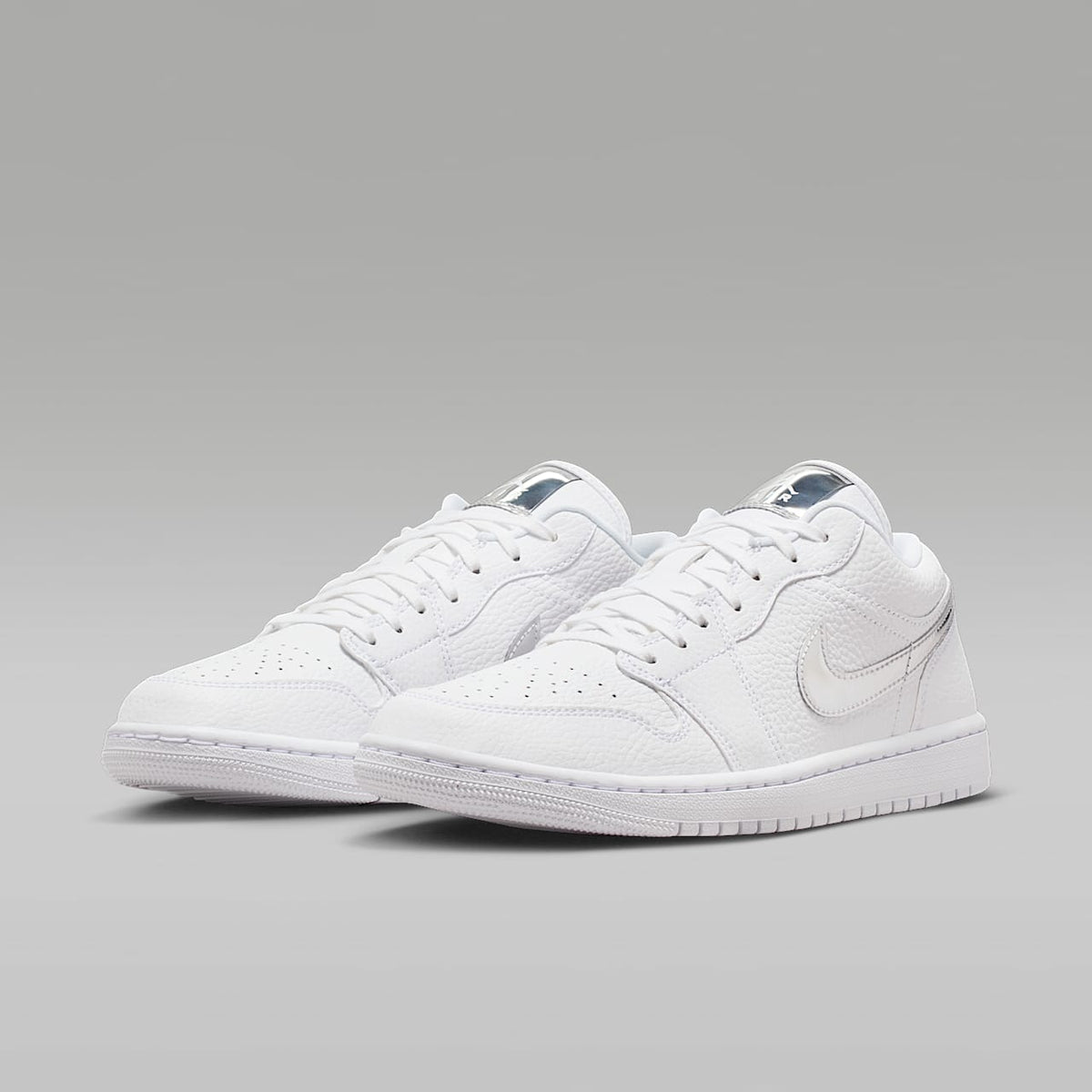 Air Jordan 1 Low SE Women's Shoes