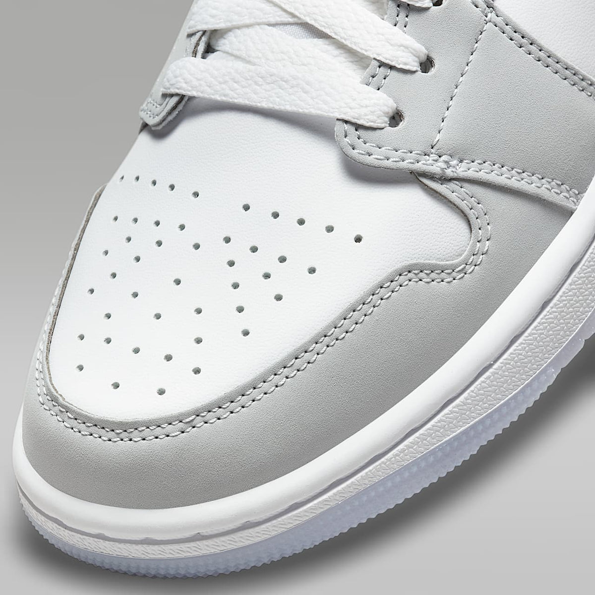 Air Jordan 1 Mid Women's Shoes