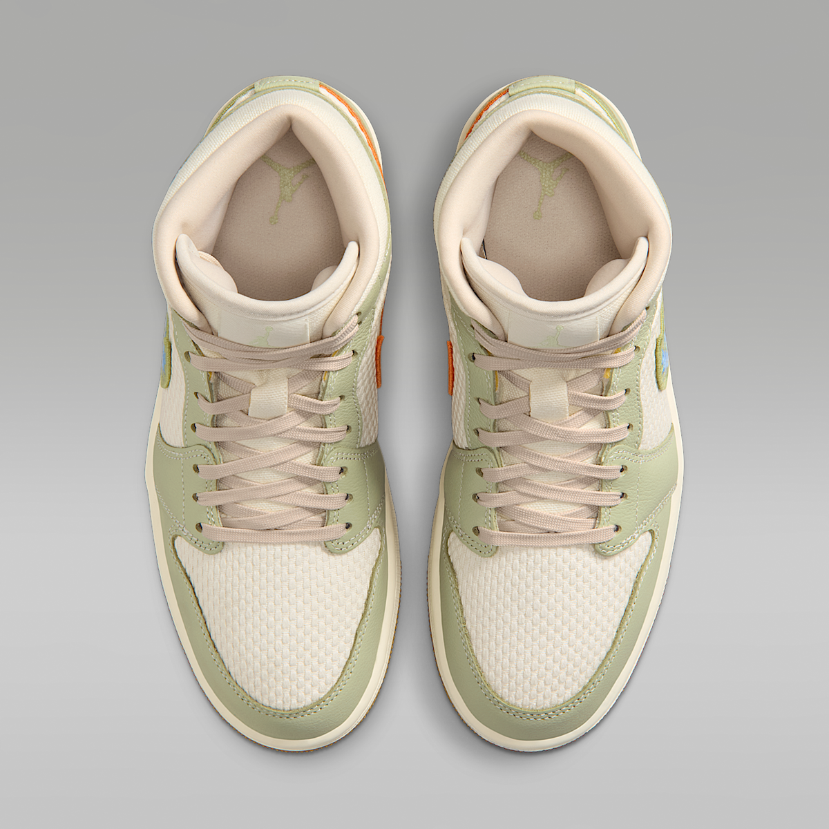 Air Jordan 1 Mid SE Women's Shoes