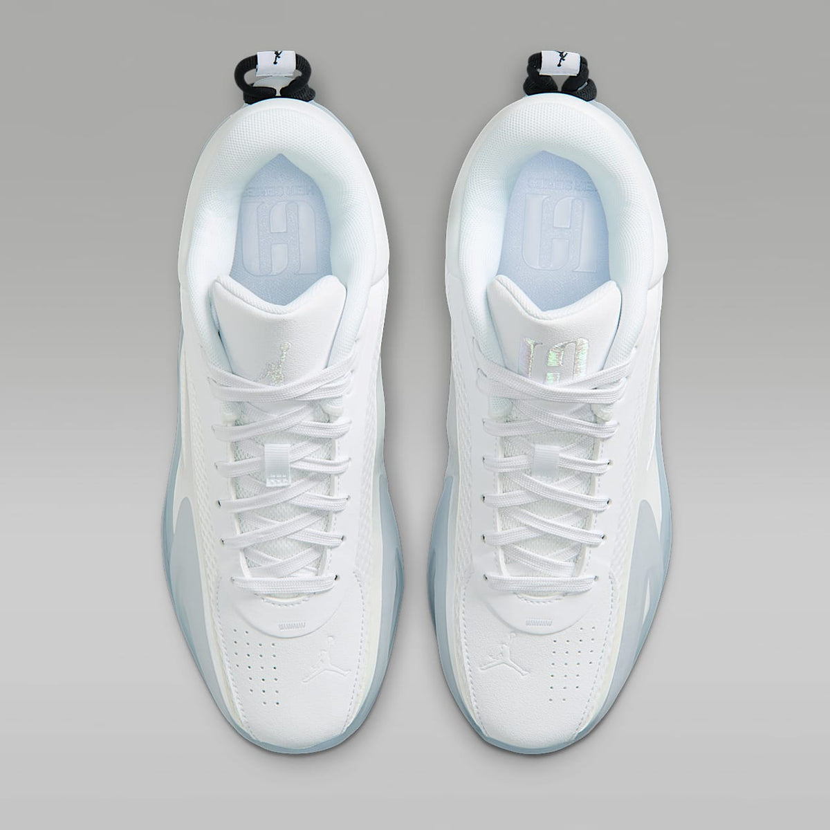 Heir Series 2 "Triple White" Basketball Shoes