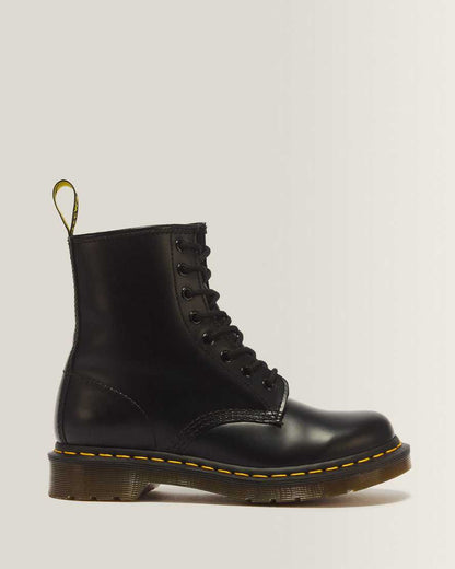 1460 Women's Smooth Leather Lace Up Boots