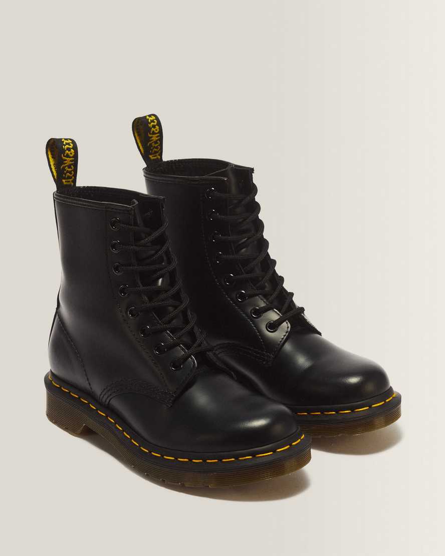 1460 Women's Smooth Leather Lace Up Boots