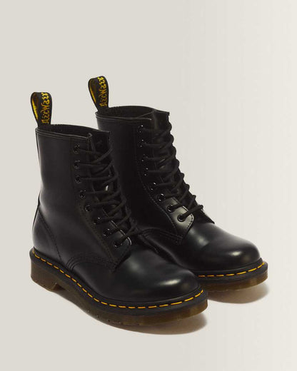 1460 Women's Smooth Leather Lace Up Boots