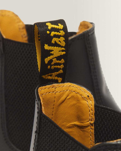 2976 Yellow Stitch Smooth Leather Chelsea Boots