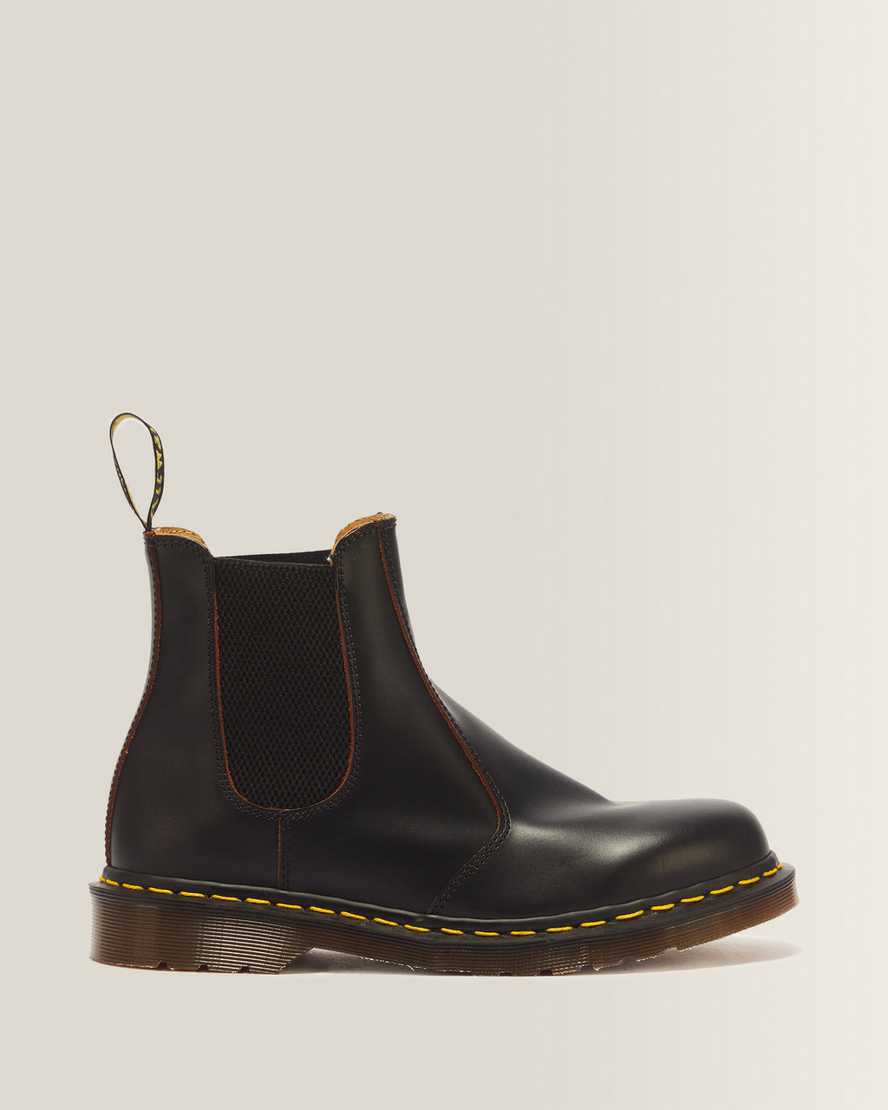 2976 Vintage Made in England Leather Chelsea Boots