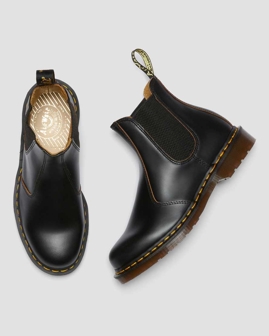 2976 Vintage Made in England Leather Chelsea Boots