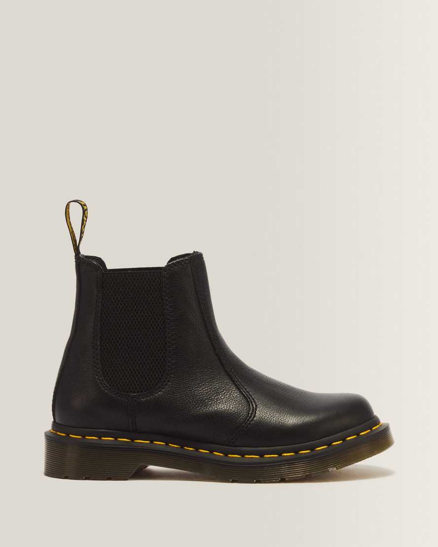 2976 Women's Virginia Leather Chelsea Boots