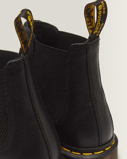 2976 Women's Virginia Leather Chelsea Boots