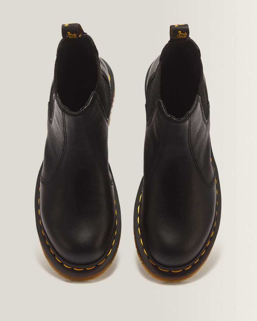 2976 Women's Virginia Leather Chelsea Boots