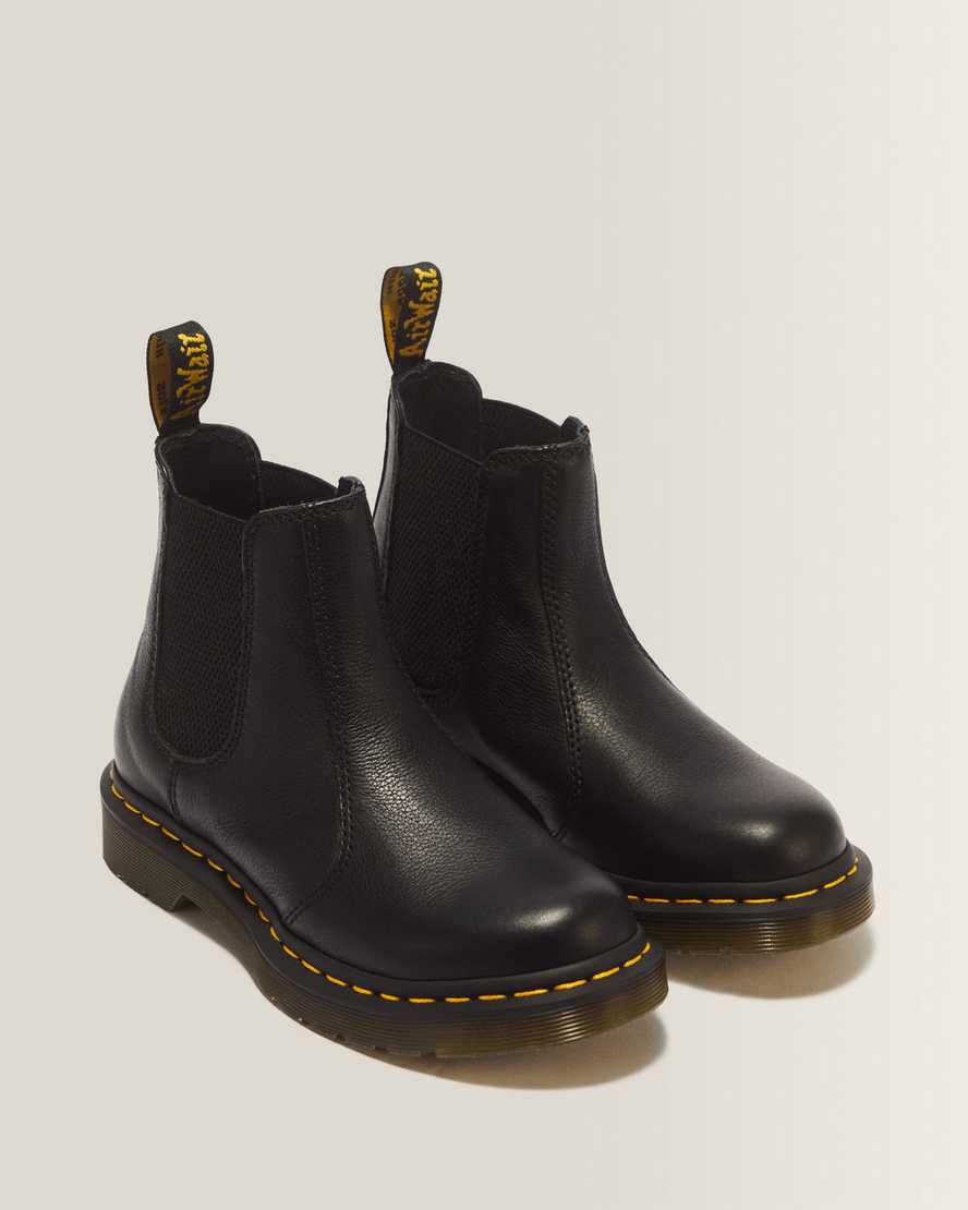 2976 Women's Virginia Leather Chelsea Boots
