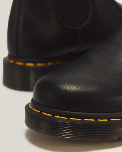 2976 Ambassador Leather Chelsea Boots