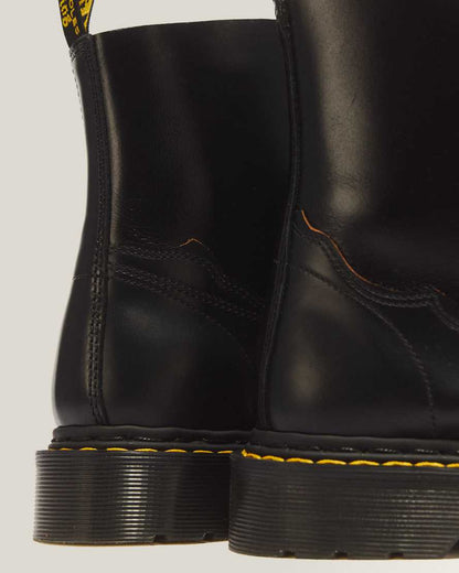 1460 Pascal RI 8 Eye Analine & Vintage Smooth Leather Boots