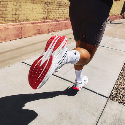 Deviate Pure NITROâ„¢ Men's Running Shoes