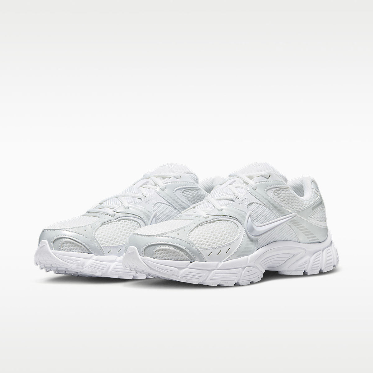 V5 RNR Retro Runner Men's Shoes White/Black/Metallic Silver/White