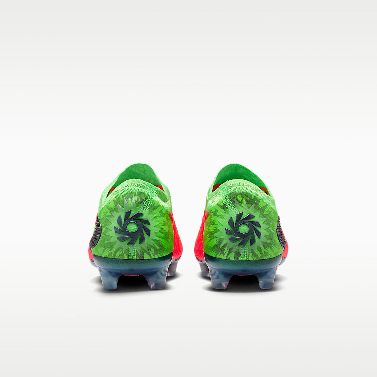 Phantom 6 Low Elite Erling Haaland Unisex Firm-Ground Soccer Cleats